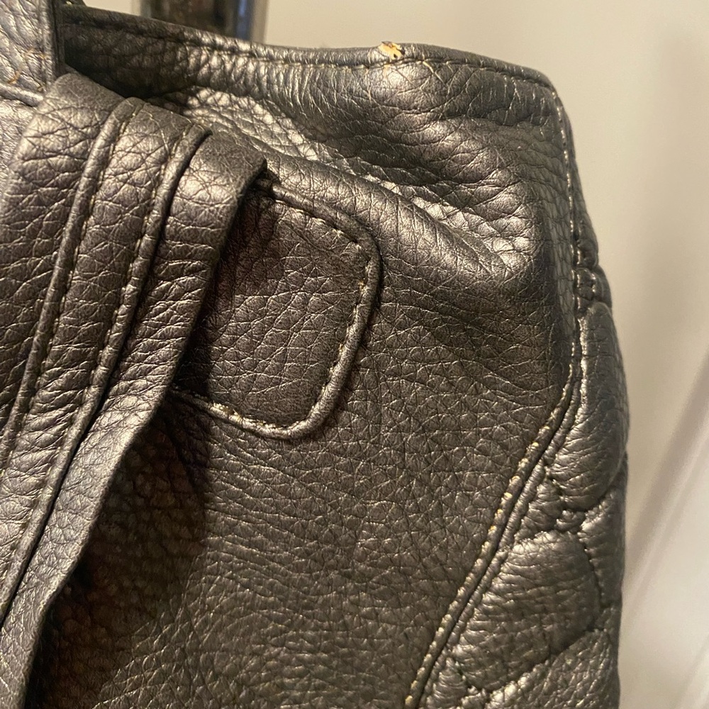 Luxe Grey Quilted Drawstring Bucket Back Pack - image 4